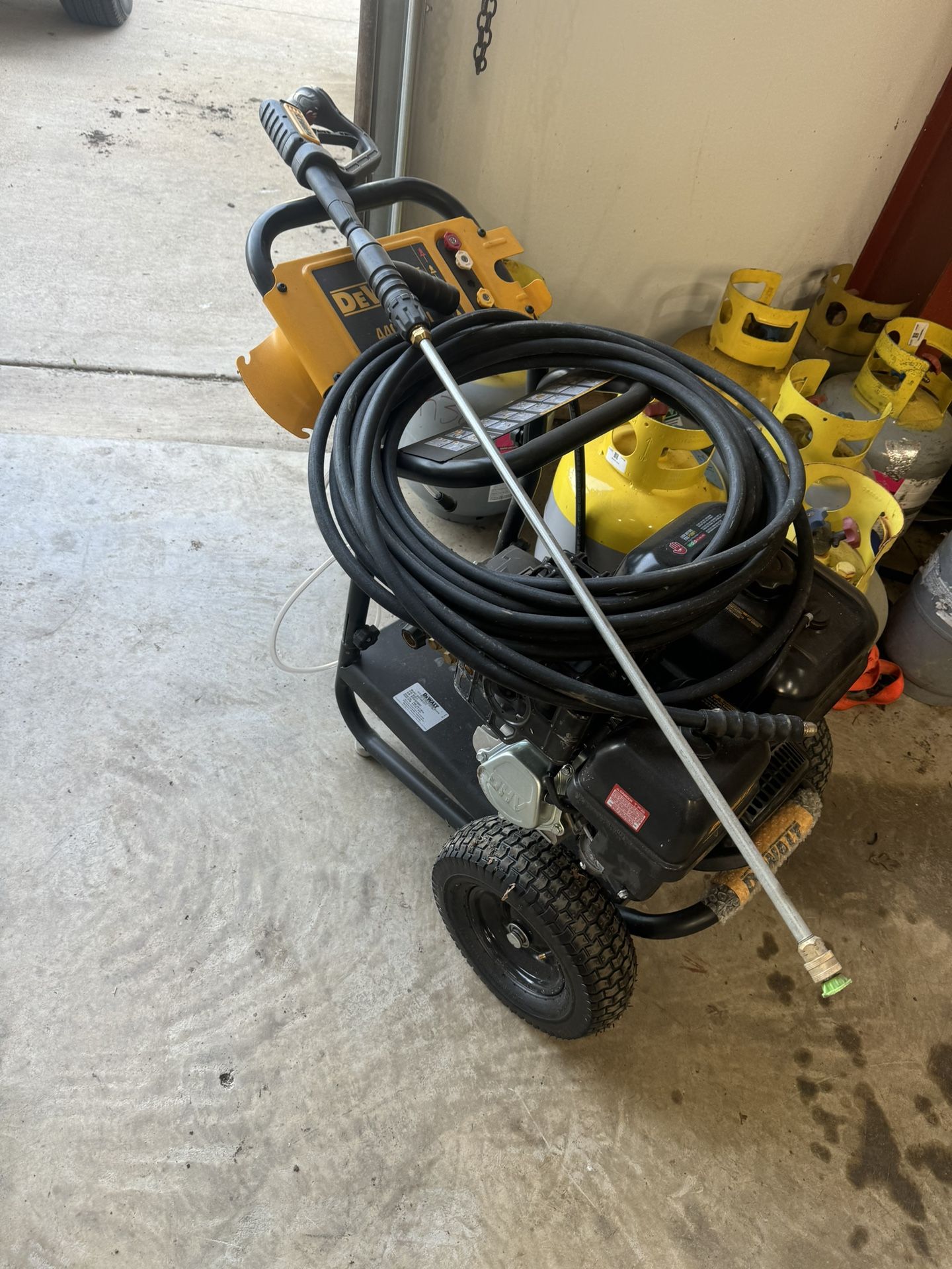 Dewalt 4400 psi pressure washer