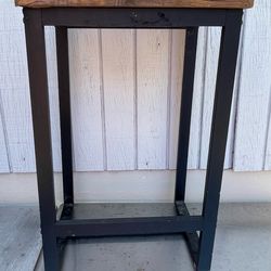 Bar stools 4 pcs -15Wx12Dx23H and table frame only