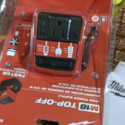 Milwaukee
M18 18-Volt Lithium-Ion 175-Watt Powered Compact Inverter for M18 Batteries (Tool-Only)