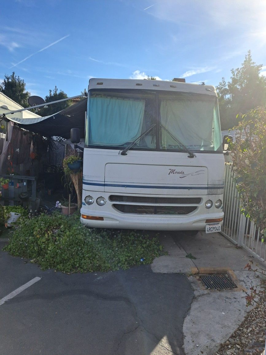 1998 MIRADA HM