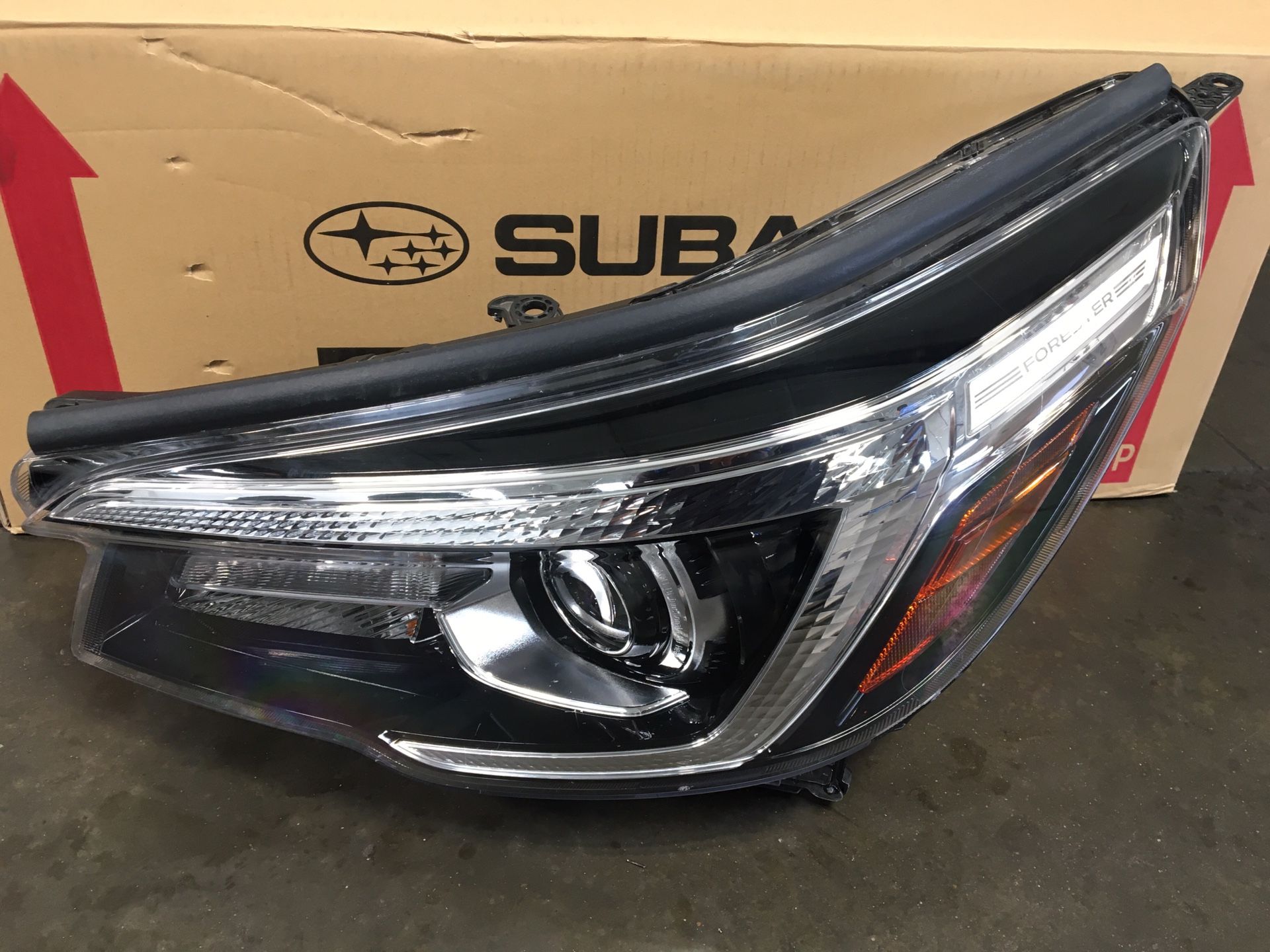 2019-2021 Subaru Forester Driver Headlight