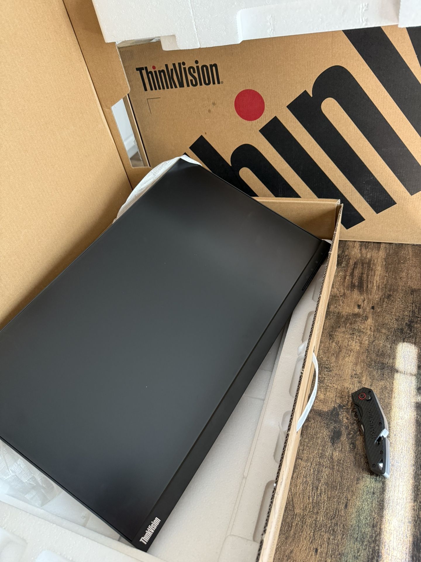 Lenovo ThinkVision