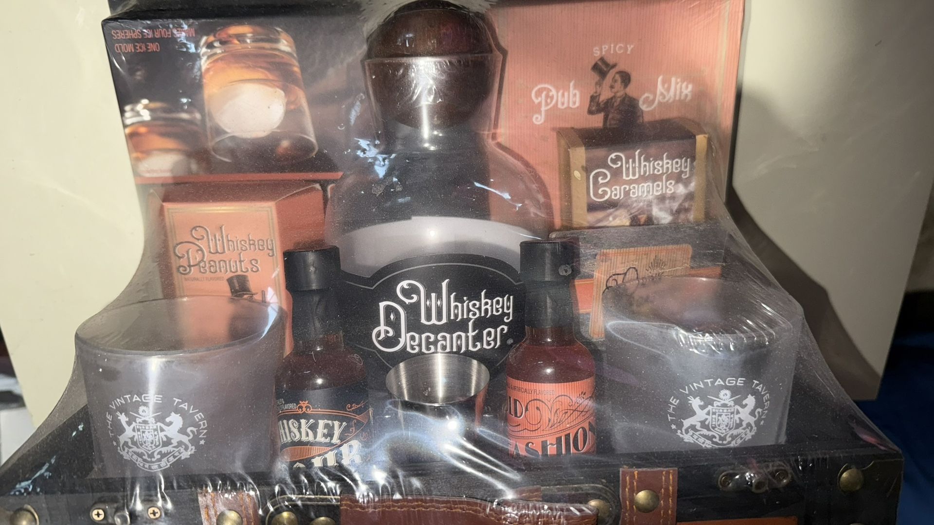 Whiskey Gift Set