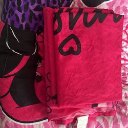 Menni Mouse Comforter Set With Sheets 