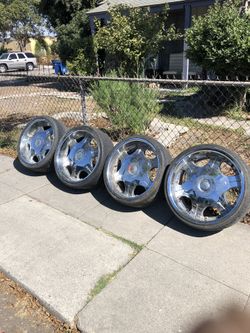22” Chrome Wheels W/Tires