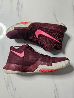 Nike
Kyrie 3 'Hot Punch' Size 8 Men