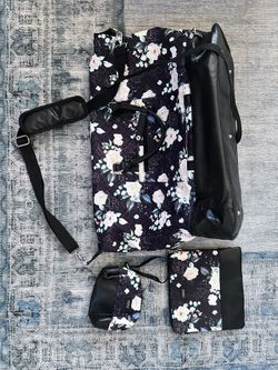 Never Used Weekender Travel Bag With Shoe Compartment Oversized Duffel 21”