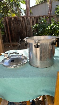 All American pressure cooker # 925