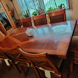 All Wood Table And 6 Chairs With 2 Leafs