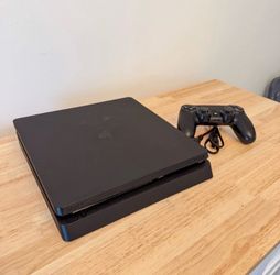 Sony PlayStation 4 slim with 1 DualShock 4 Controller