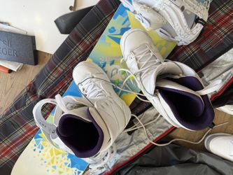 Size 8 snowboard Boots - Rome