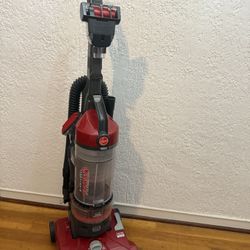 Hoover Windtunnel Vacuum 