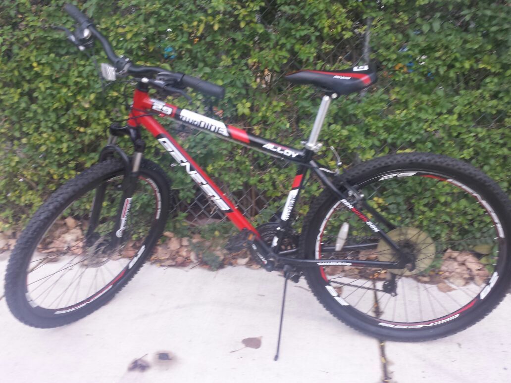 Genesis 29 cheap alloy mountain bike