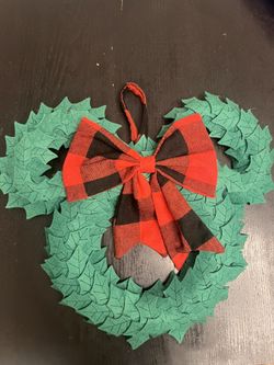 Mickey Mouse Christmas Wreath 