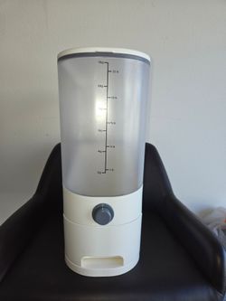 Large Pet Food Storage Dispenser Container