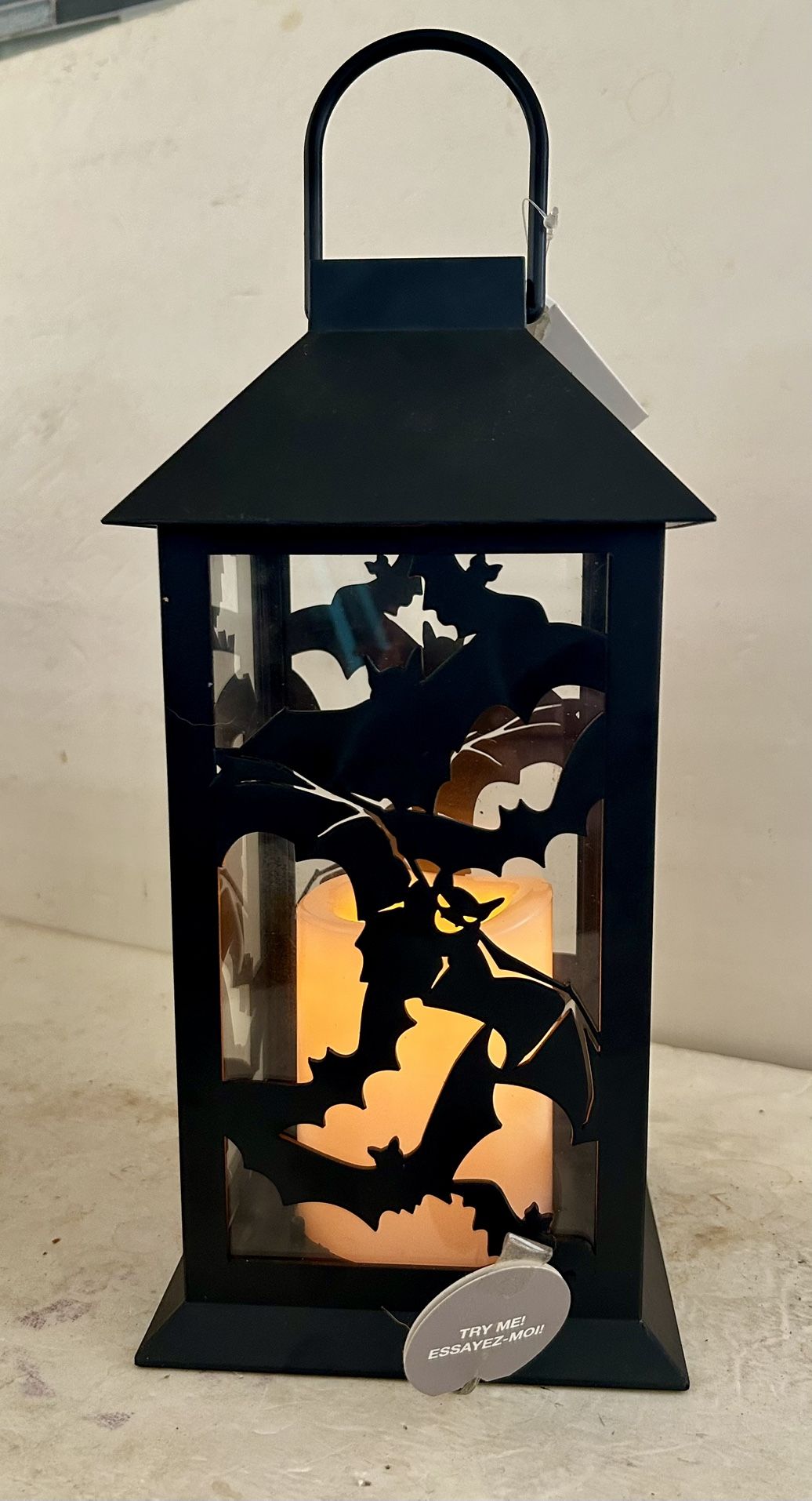 Halloween Bat Lantern W/Gaux Pillar Candle Lights Up Clear Brand New