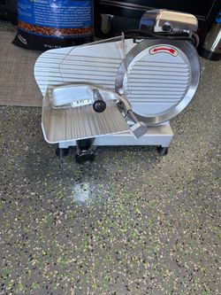 Meat slicer