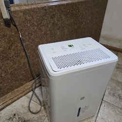 35 Pint Portable Dehumidifier 