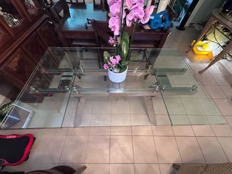 Landon Silver Extendable Dining Table