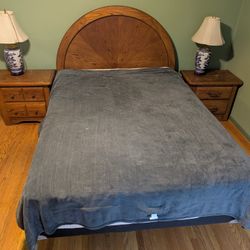 Wood Queen Bedroom Set