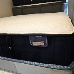 Mattress King Size Stearns Foster Firm 
