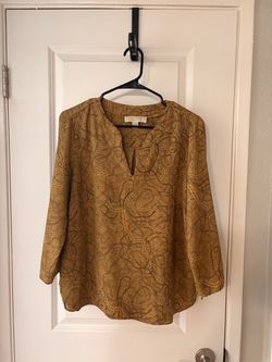 Women’s Tops, Vests & Blazers – Sold Individually