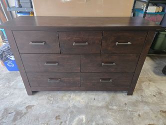 Dark Brown Wood 7-Drawer Dresser