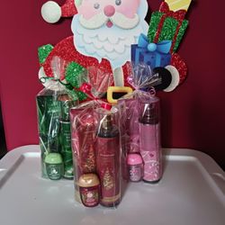 3 PIECE CHRISTMAS GIFT SET-FRAGANCE MIST+BODY CREAM+HAND GEL