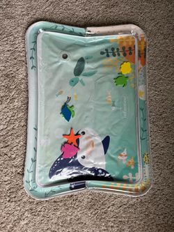 Baby water mat