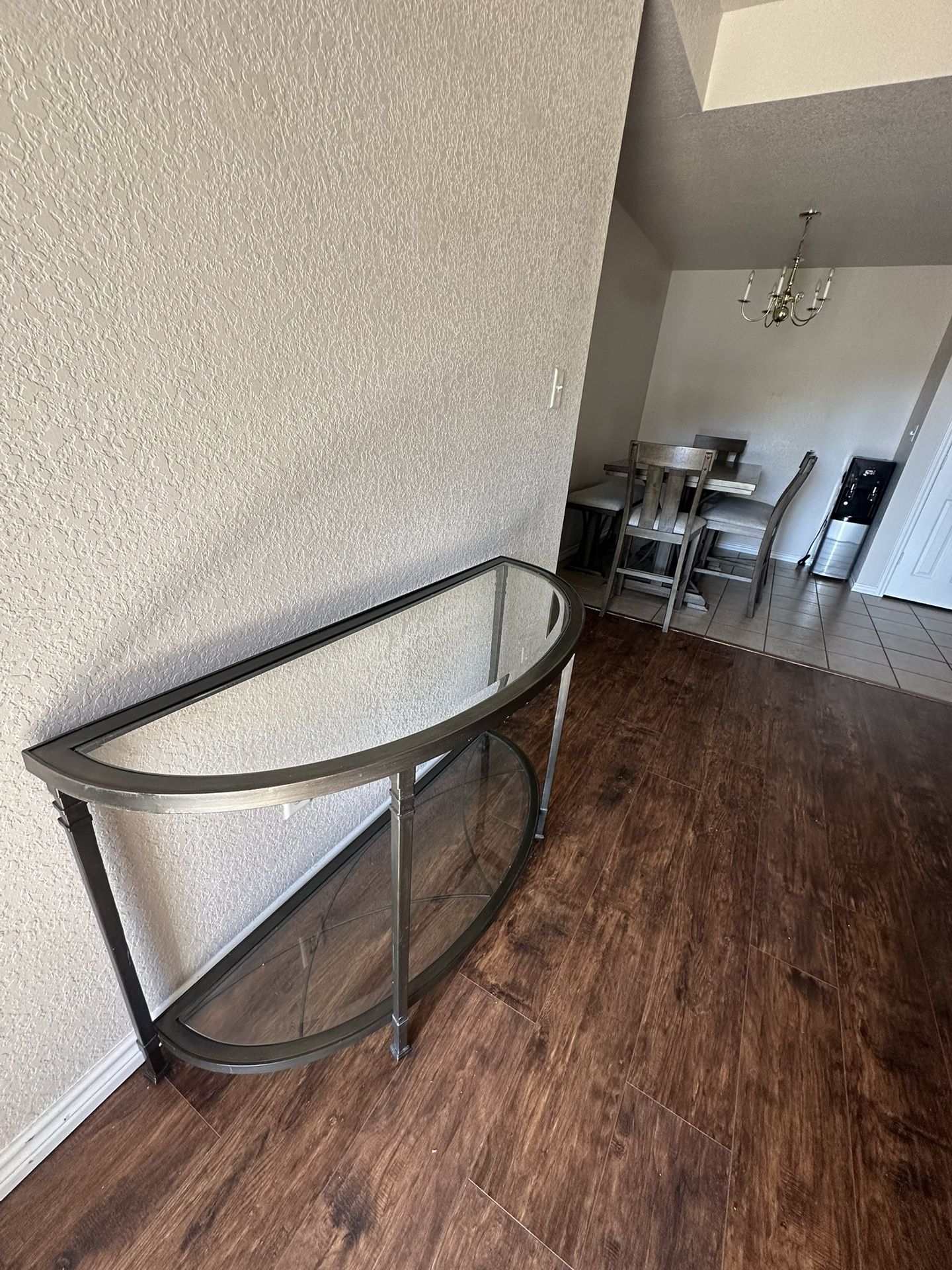 Entrance Table