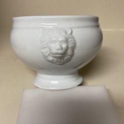 Lions Head White Porcelain Bowl 