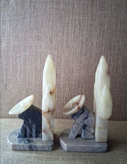 Vintage Hand-Carved Mexican Onyx "Siesta" & Cactus Bookends, Large 9" Natural Stone Bookend Set