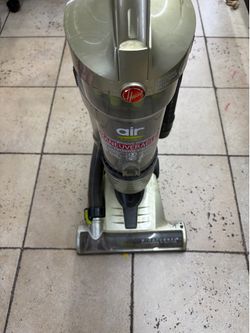 Hoover WindTunnel Air Vacuum - FAST SALE / Low Price!