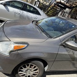 2015 Nissan Versa SV