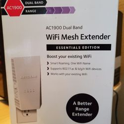 Netgear AC1900 WiFi Mesh Extender (New In Box)