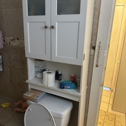 Restroom Organizer