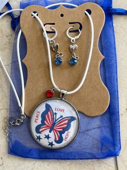 New 4th of July butterfly necklace set