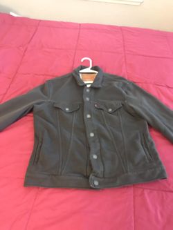 Used gray trucker jacket men’s large