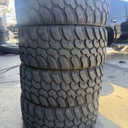 Vendo 33/12.50/R24 Instacion Y Balance Las 4 Llantas Por 300