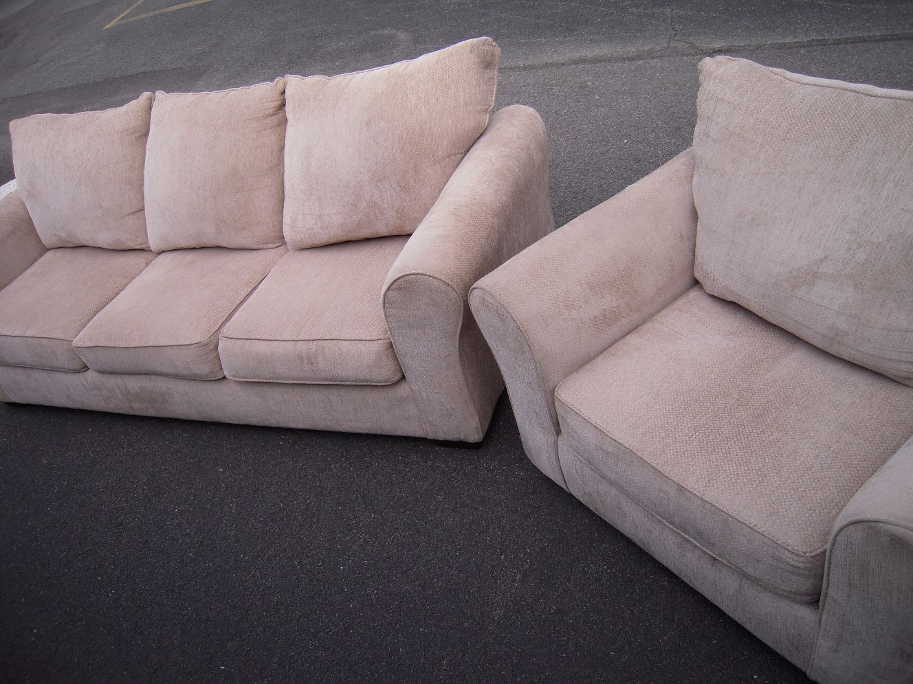 FABULOUS/CLEAN 9 Month Old Sofa/Couch and Chair!