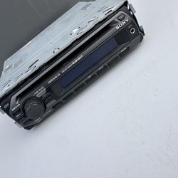 SONY CDX-GT120 CAR STEREO SONY CDX-GT120 OEM XPLOD 52WX X 4 NOT TESTED