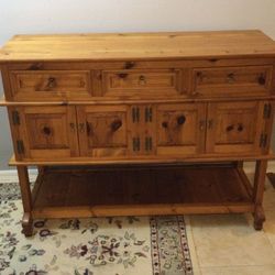 Beautiful Pine Sideboard Server