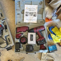 18Volt 5 In 1 Tool Kit