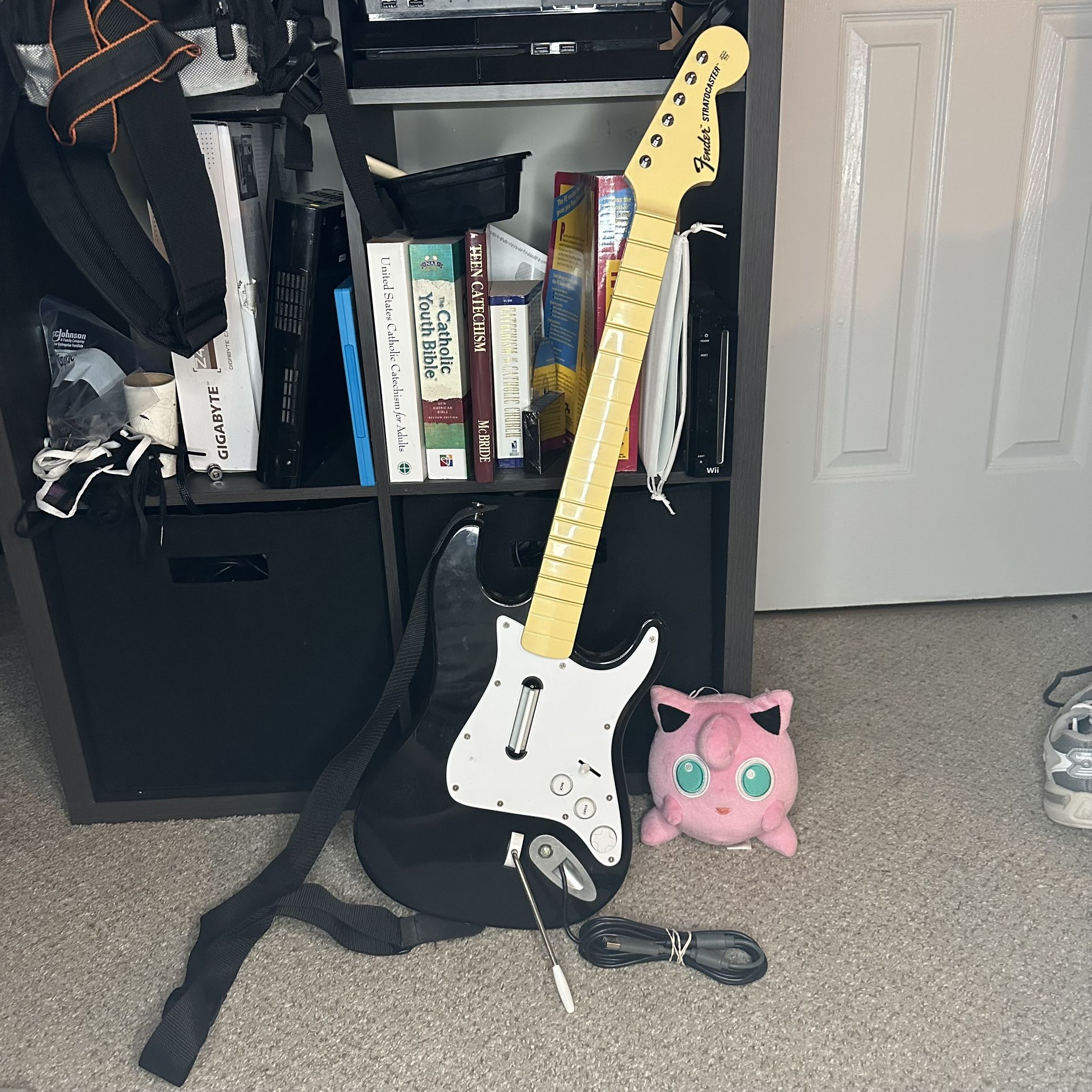 Rock Band Xbox 360 Stratocaster Wired Guitar Controller, Broken Whammy Bar