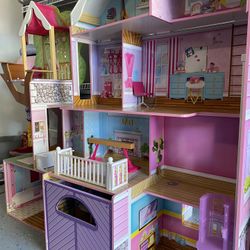 Doll House
