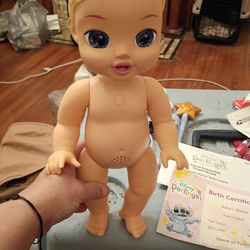 Disney darling doll and some accessories she works no outfit firm price $25 pick up only  865 Ellsworth avenue right off of East Livingston avenue Col
