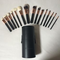 Brand New Morphe Brush Set and Case 