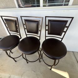 Stools Bar