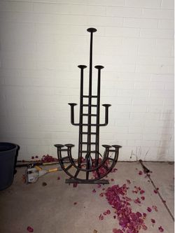 Vintage rod iron candle, opera
