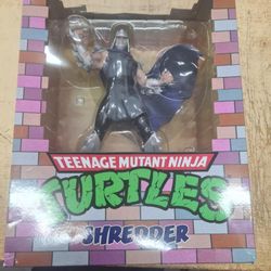 Teenage Mutant Ninja Turtles  Shredder 1:10 PVC Statue